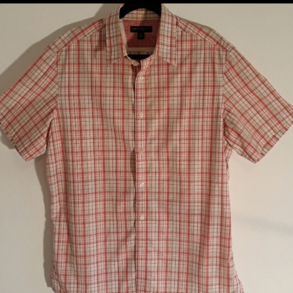 BANANA REPUBLIC SHORT SLEEVE RED Shirt LARGE
